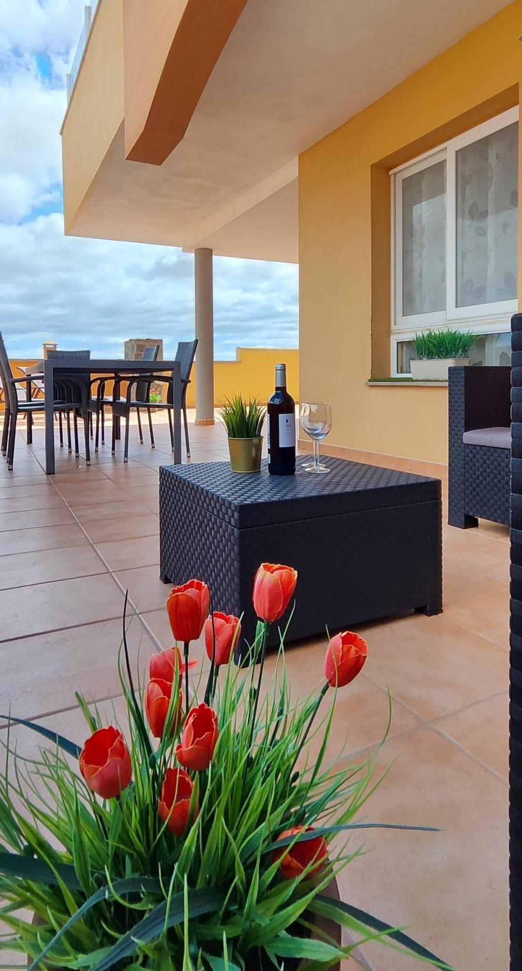 Tres Islas - 70 M2 Private Terrace Apartment